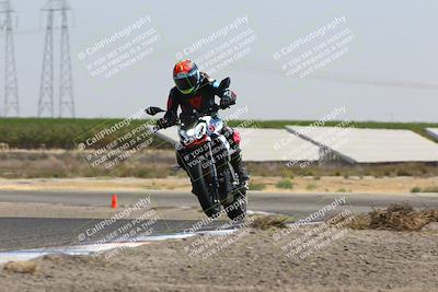 media/Sep-01-2025-Lets Ride (Mon) [[4370d11284]]/B Group/1220pm (Wheelie Bump)/